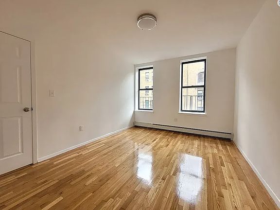 2nd image of 3605 Sedgwick Ave Unit F41