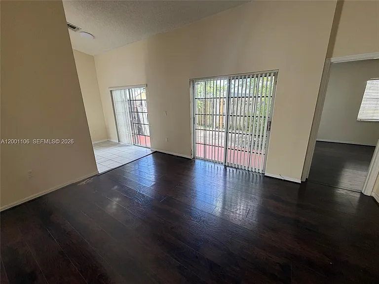 960 NE 214th Ln #4 — Photo 9