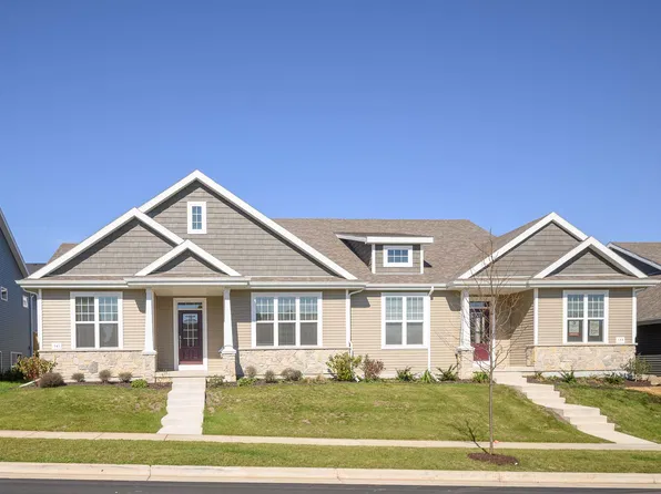 707 Cozy Farm Rd, Waunakee, WI 53597