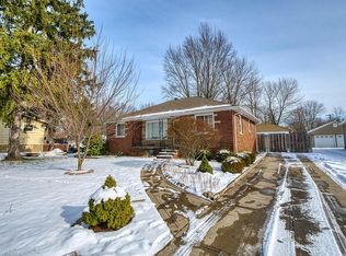 3407 Clague Rd, North Olmsted, OH 44070