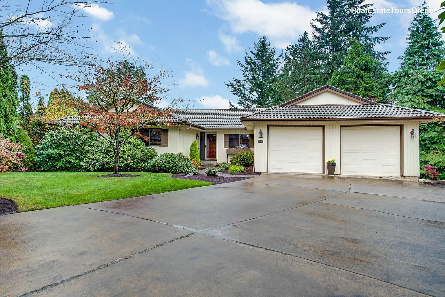 11930 NW Kathleen Dr photo 1