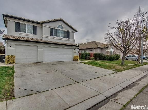 2nd image of 3128 Kay Bridges Pl
