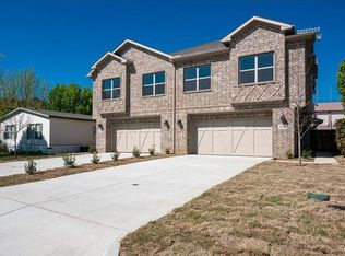 317 Castleridge Dr #B, Little Elm, TX 75068