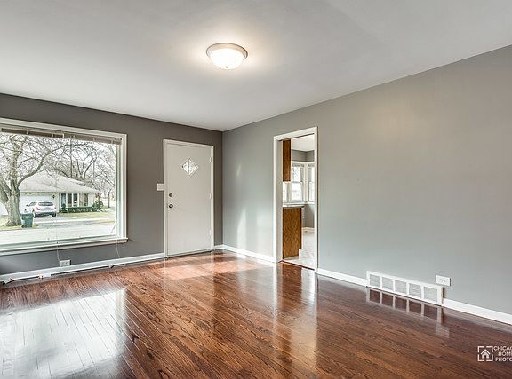 5th image of 501 50th Ave