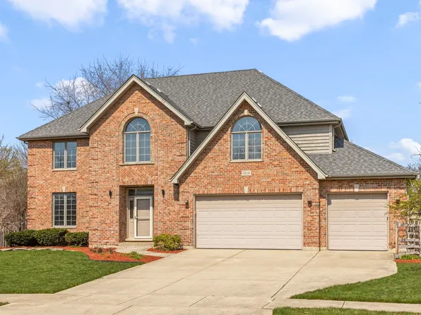 1816 Parkview Dr, Lisle, IL 60532