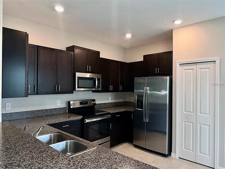 3616 Bellmeade Ct — Photo 10