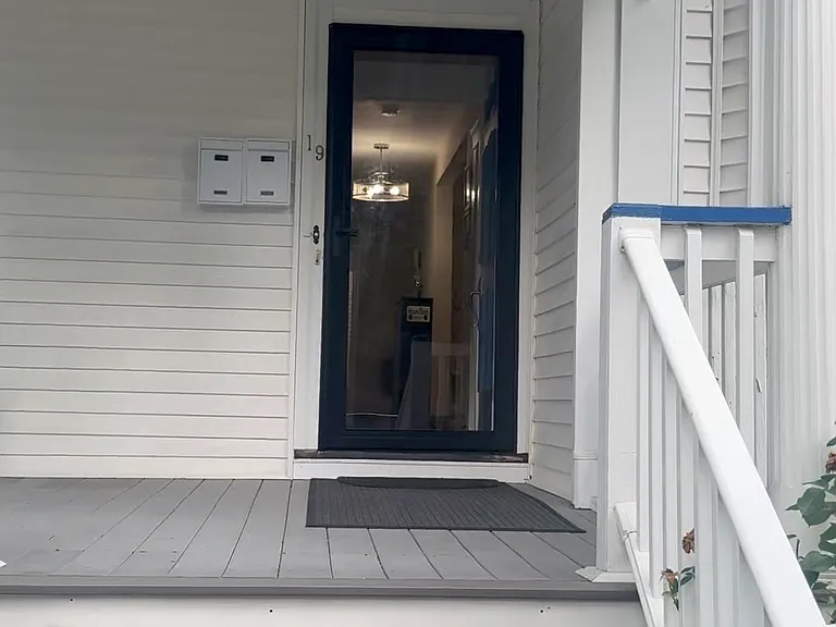 19 Hazelton St #1 — Photo 15