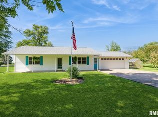 2332 42nd Ave, Aledo, IL