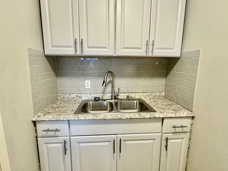 6702 Fulton St #2 — Photo 5