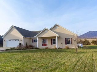 8357 Overbrook Dr, Mcgaheysville, VA 22840