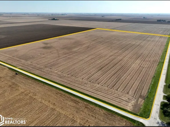 N 900 East Rd, Hammond, IL 61929