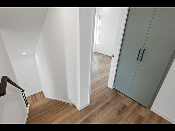 Upstairs washer/dryer closet