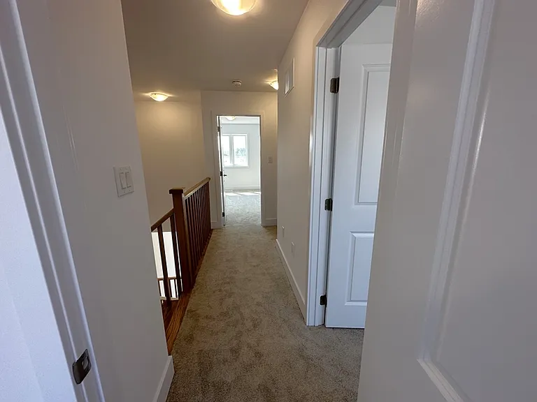 49 Gateway Dr — Photo 12