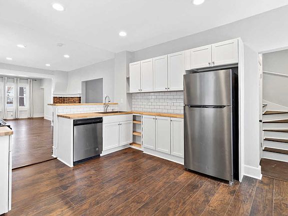 5th image of 2646 N Pierce St