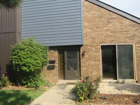 8638 N Servite DRIVE, Milwaukee, WI 53223