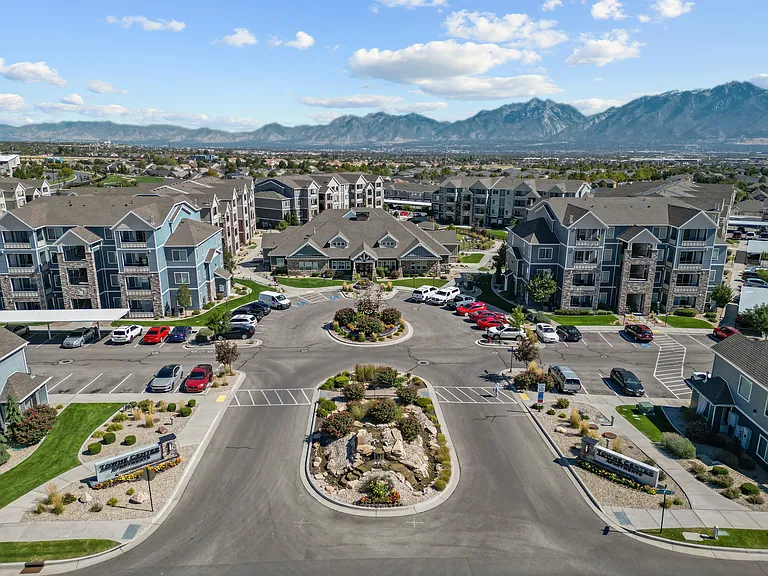 Herriman Towne Center — Photo 49