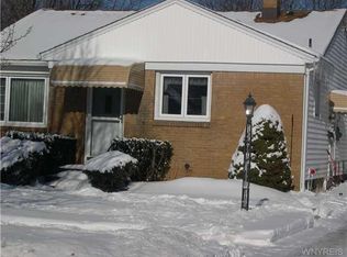 218 McNaughton Ave, Cheektowaga, NY 14225