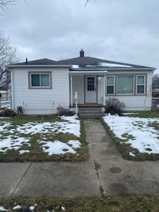 406 Elm St, Bay City, MI, 48706