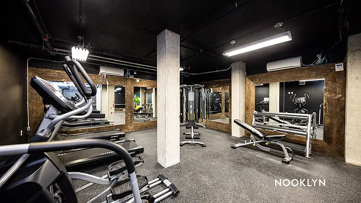 Rented by Nooklyn NYC LLC | media 49