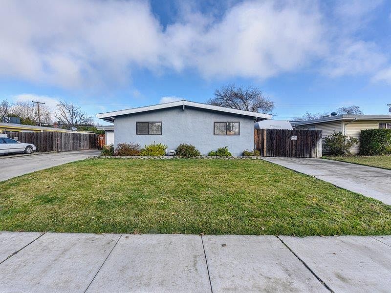 1st image of 6530 Larchmont Dr