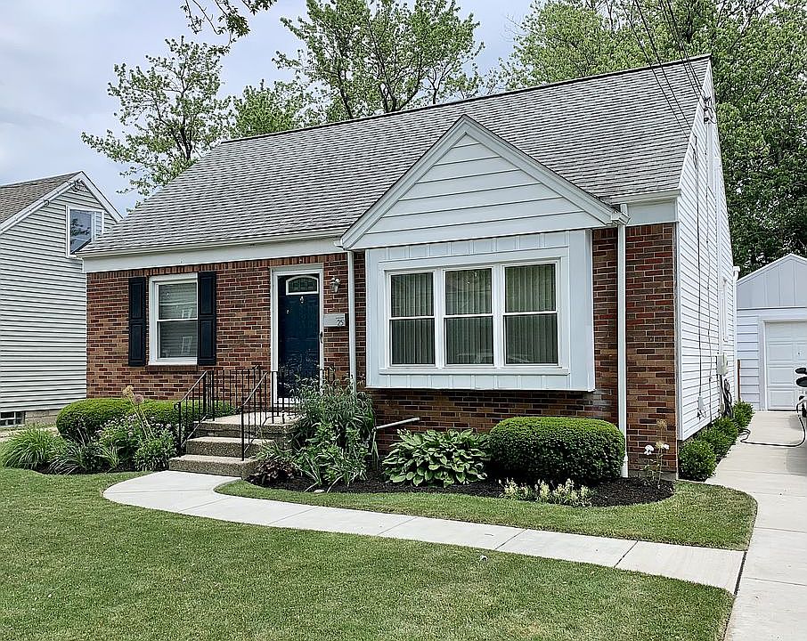 1st image of 251 Callodine Ave