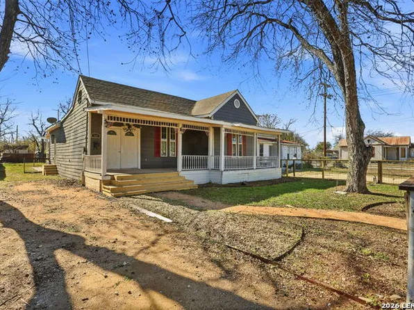 202 Helena St, San Antonio, TX 78204