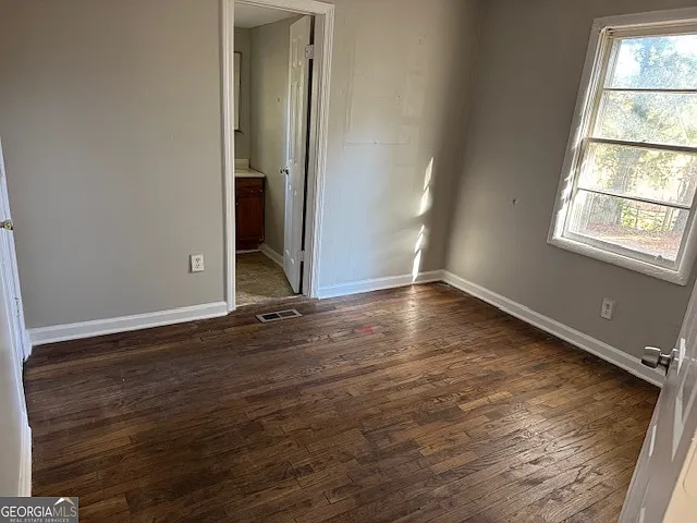 540 Roosevelt St — Photo 8