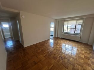 192-10 64th Ave #8A, Fresh Meadows, NY 11365