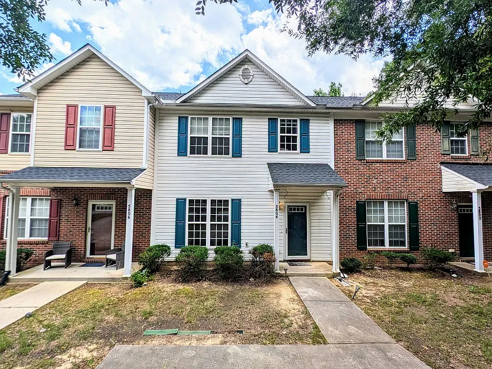 5804 Neuse Wood Dr