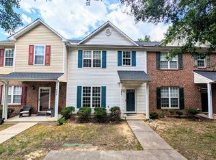 5804 Neuse Wood Dr, Raleigh, NC 27616