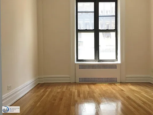 Rented by Metropolitan Property Group | media 32