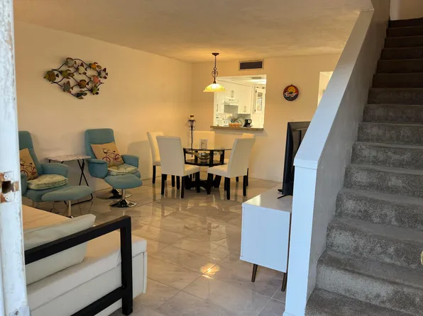 2703 N Highway A1a Unit I, Fort Pierce, FL 34949