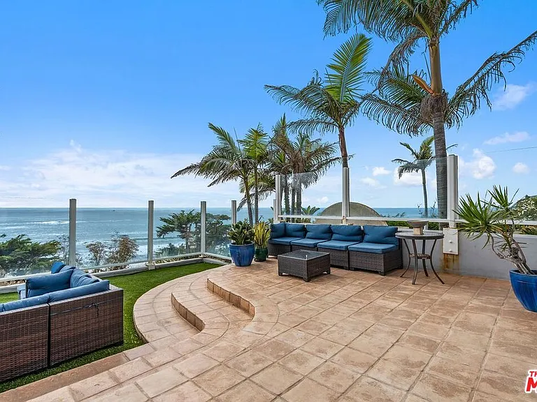 11834 Pacific Coast Hwy — Photo 13