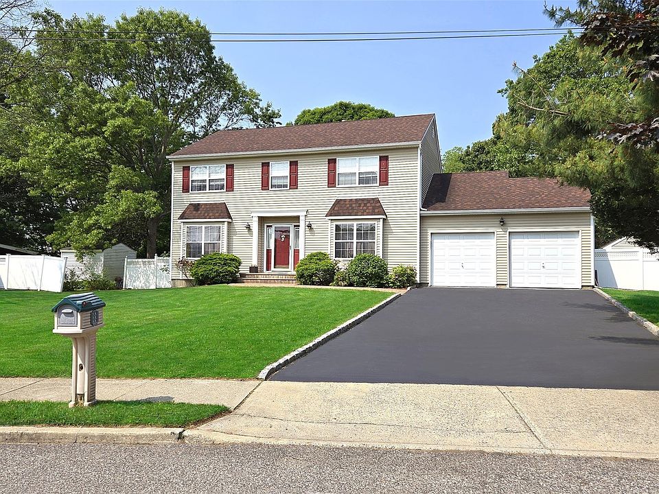 1st image of 54 Gatelot Avenue