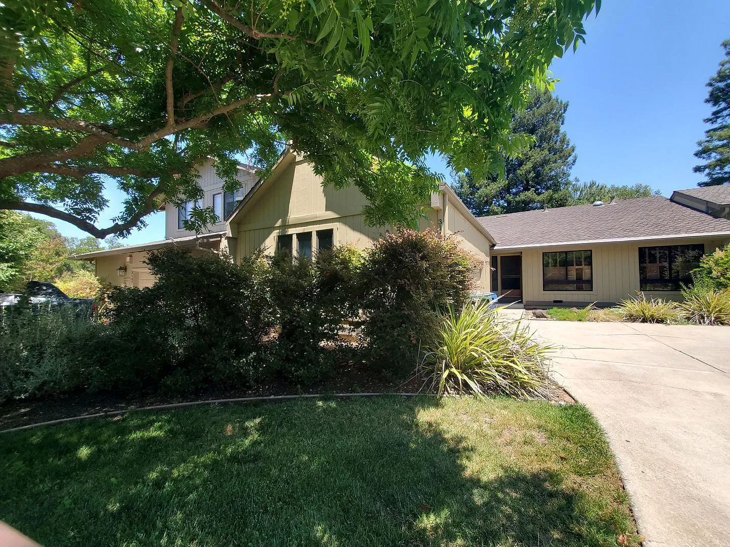 4 Bedroom 2 Bathroom in Northgate, Walnut Creek!! — Photo 2