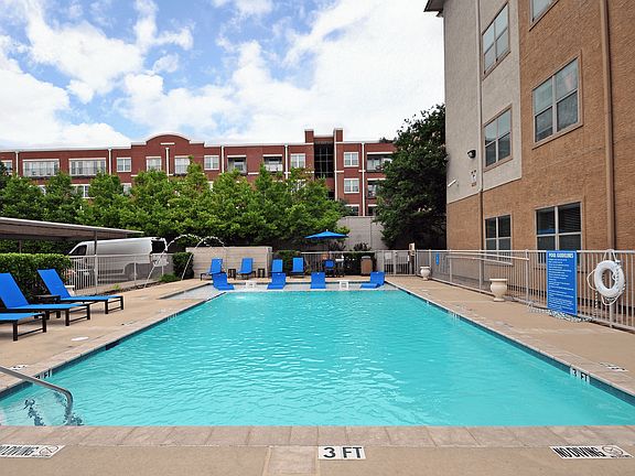 5th image of 5219 Maple Ave APT 1304