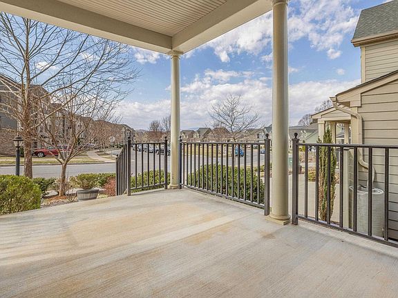 5th image of 1431 Delphi Ln