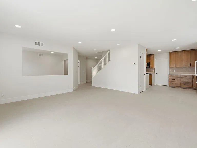19022 Summerfield Ln — Photo 5