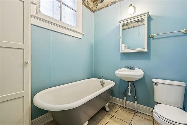 1022 Port St — Photo 11
