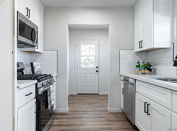 4th image of 720 65th St