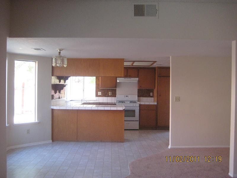 2nd image of 5317 E Avenue R4