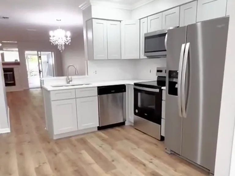 5523 Cabot Dr N — Photo 3