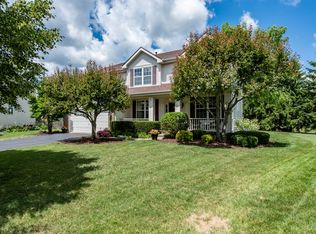 88 Old Farm Ct, Lindenhurst, IL 60046