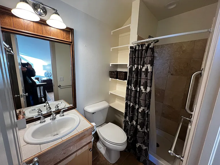 Master Bedroom Bath