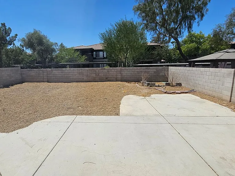 10071 Cheyenne Dawn St — Photo 21