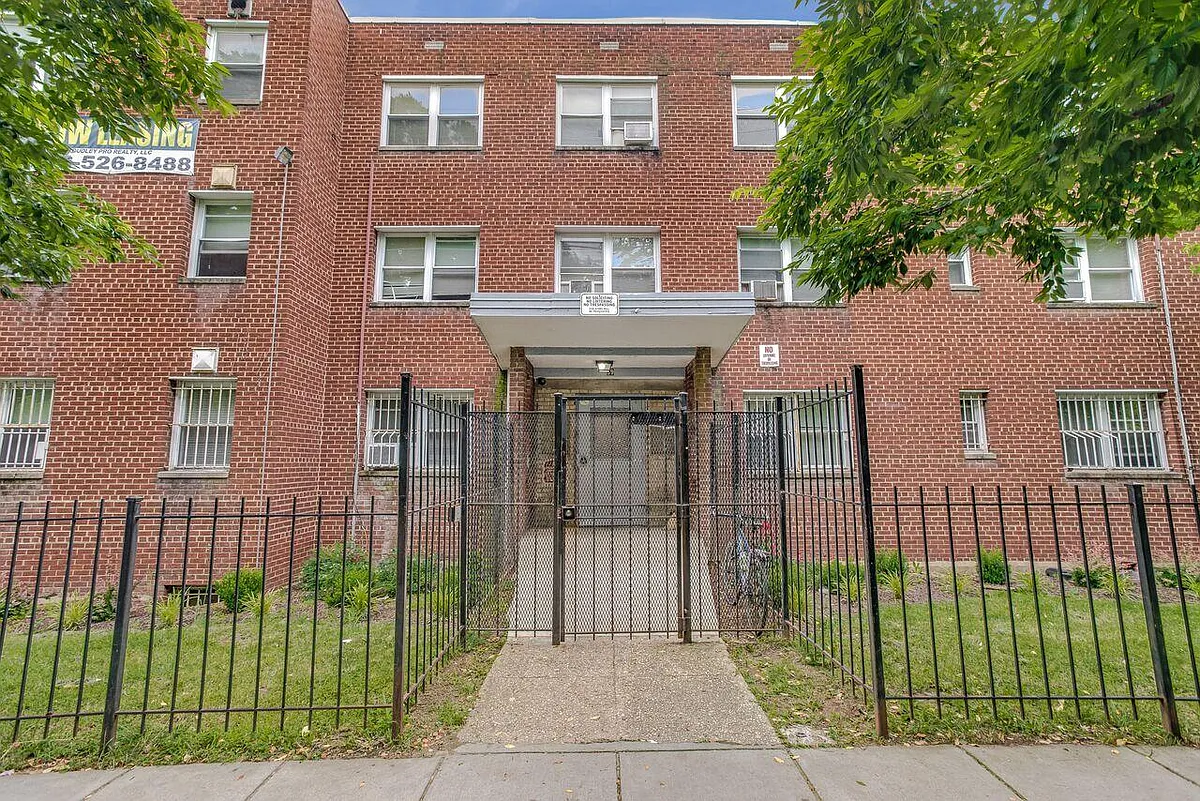 Building Photo - 39 Mississippi Ave SE #301
