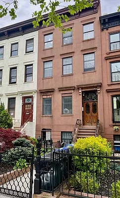 Rented by Corcoran | media 19