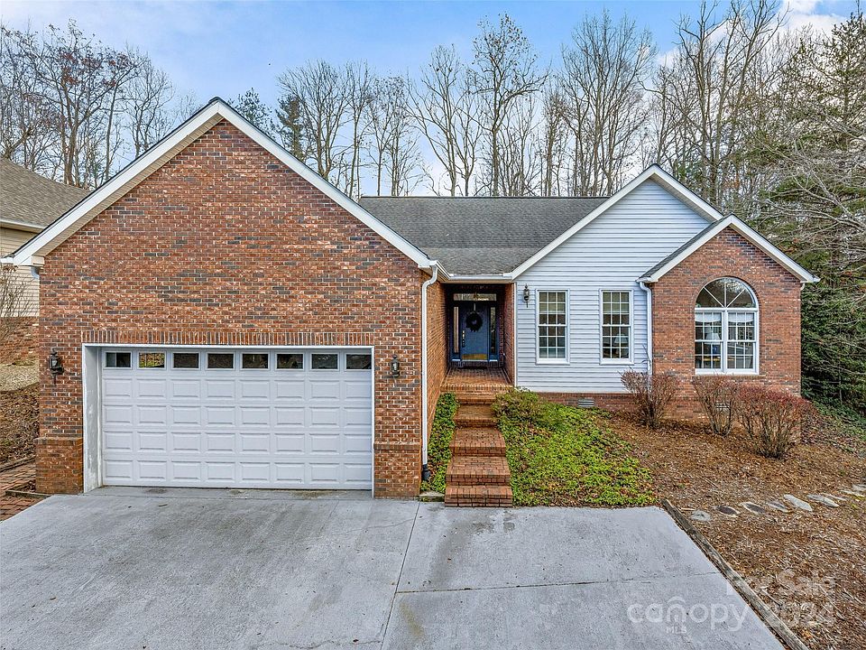 1st image of 205 Tallyho Ln