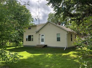 130 E 4th St, Randall, MN 56475
