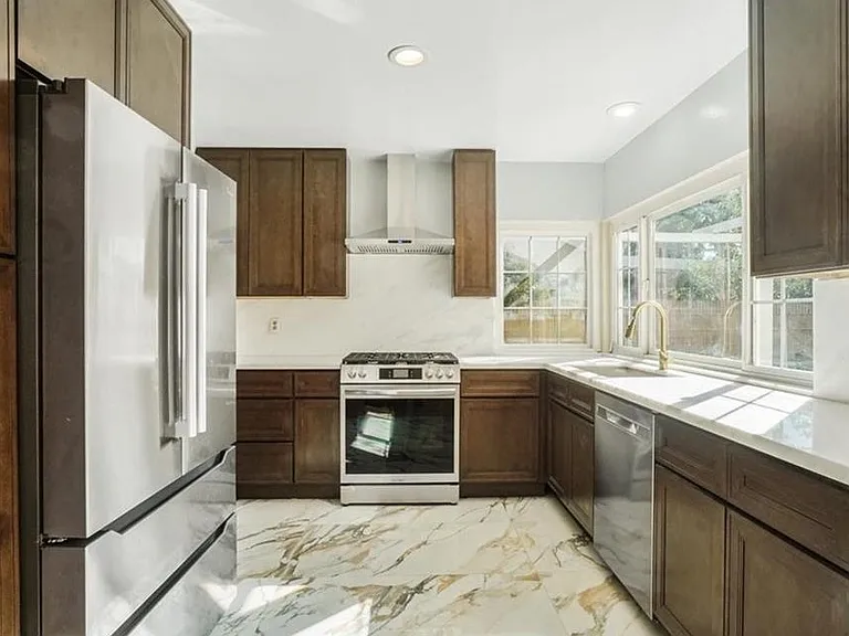 24121 El Tiradore Cir — Photo 39